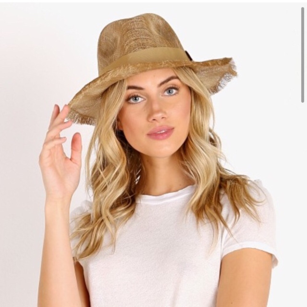 NEW $88 Brixton Payton gold sun hat beach festival Small S fringe grass